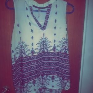 Xhilaration mandala top